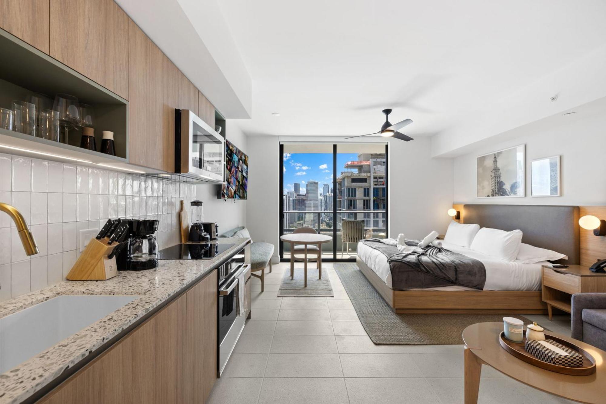 Exclusive W Free Parking & Facilities In-room Miami