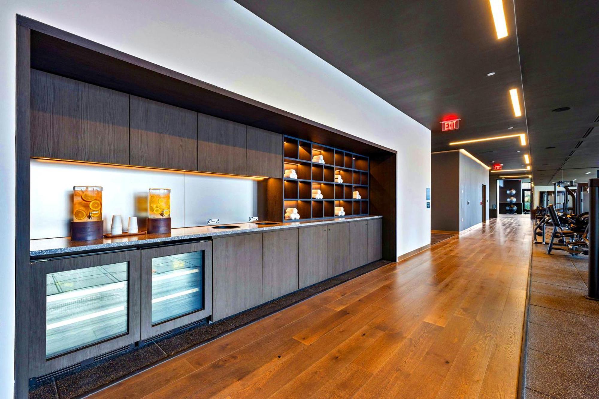Exclusive W Free Parking & Facilities In-room Miami